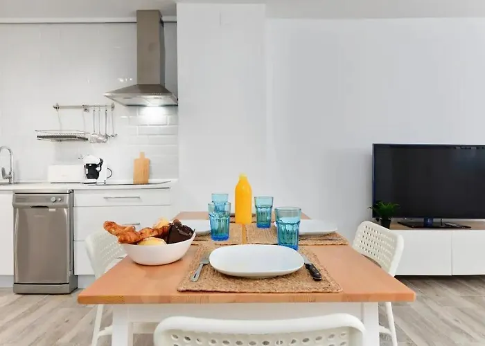 Apartment Cozy In Center- Wifi & Ac *